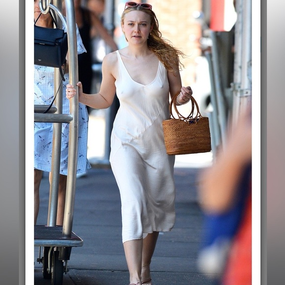 Aritzia‎  slip dress - Picture 4 of 6